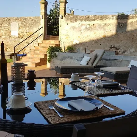 Hotel Dispes Rural Viladamat